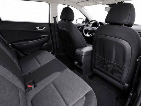 Used 2023 Hyundai Kona SE w/ Cargo Package FWD image 28
