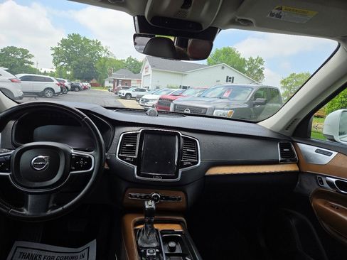Used 2018 Volvo XC90 T6 Inscription w/ Convenience Package AWD/4WD image 14
