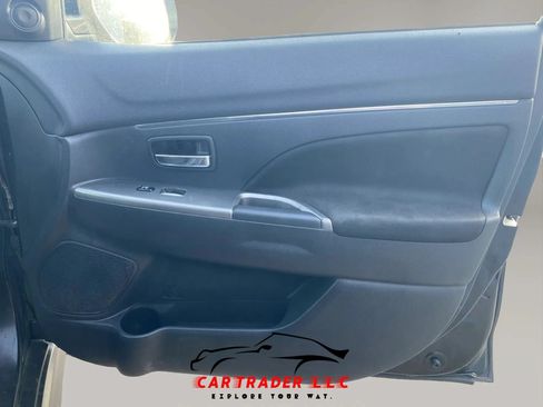 Used 2021 Mitsubishi Outlander Sport SE FWD image 15