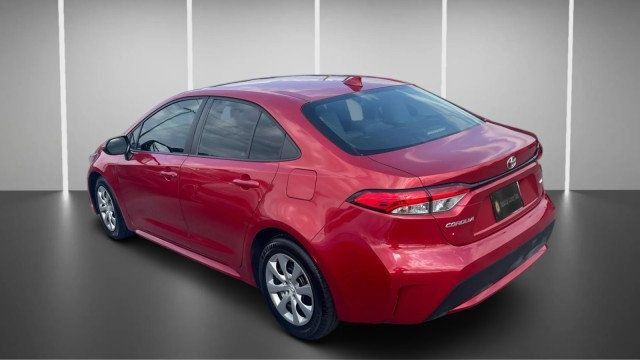 Used 2020 Toyota Corolla LE FWD image 10