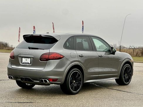 Used 2013 Porsche Cayenne Diesel image 8