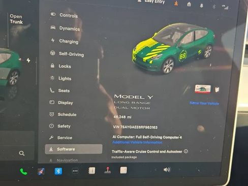 Used 2024 Tesla Model Y Long Range AWD/4WD image 4