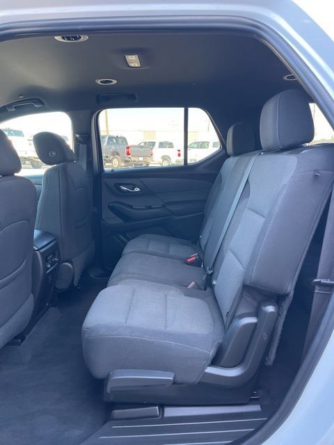 Used 2023 Chevrolet Traverse LT AWD/4WD image 27
