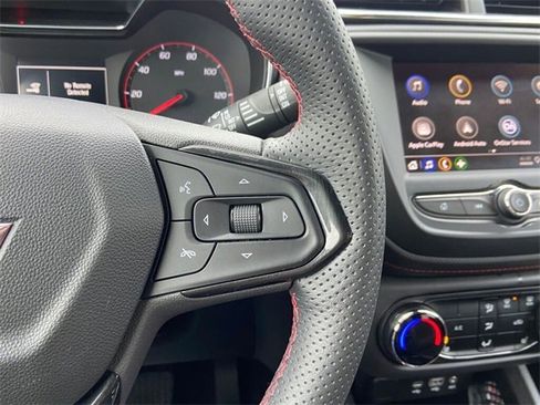 Used 2023 Chevrolet TrailBlazer RS image 18