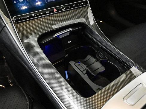 Used 2024 Mercedes-Benz C 300 4MATIC Sedan image 13