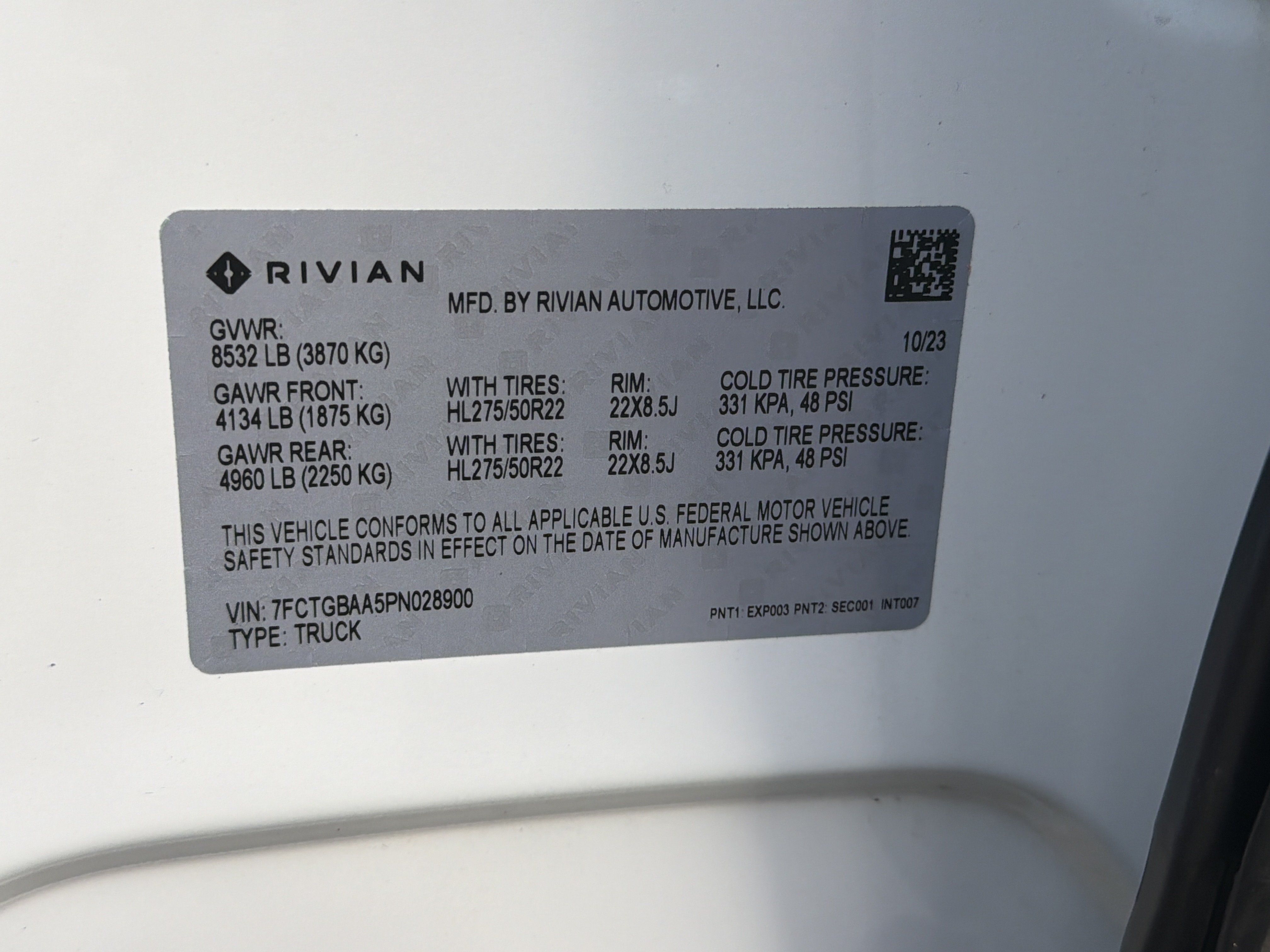 Used 2023 Rivian R1T Adventure Dual AWD/4WD image 37