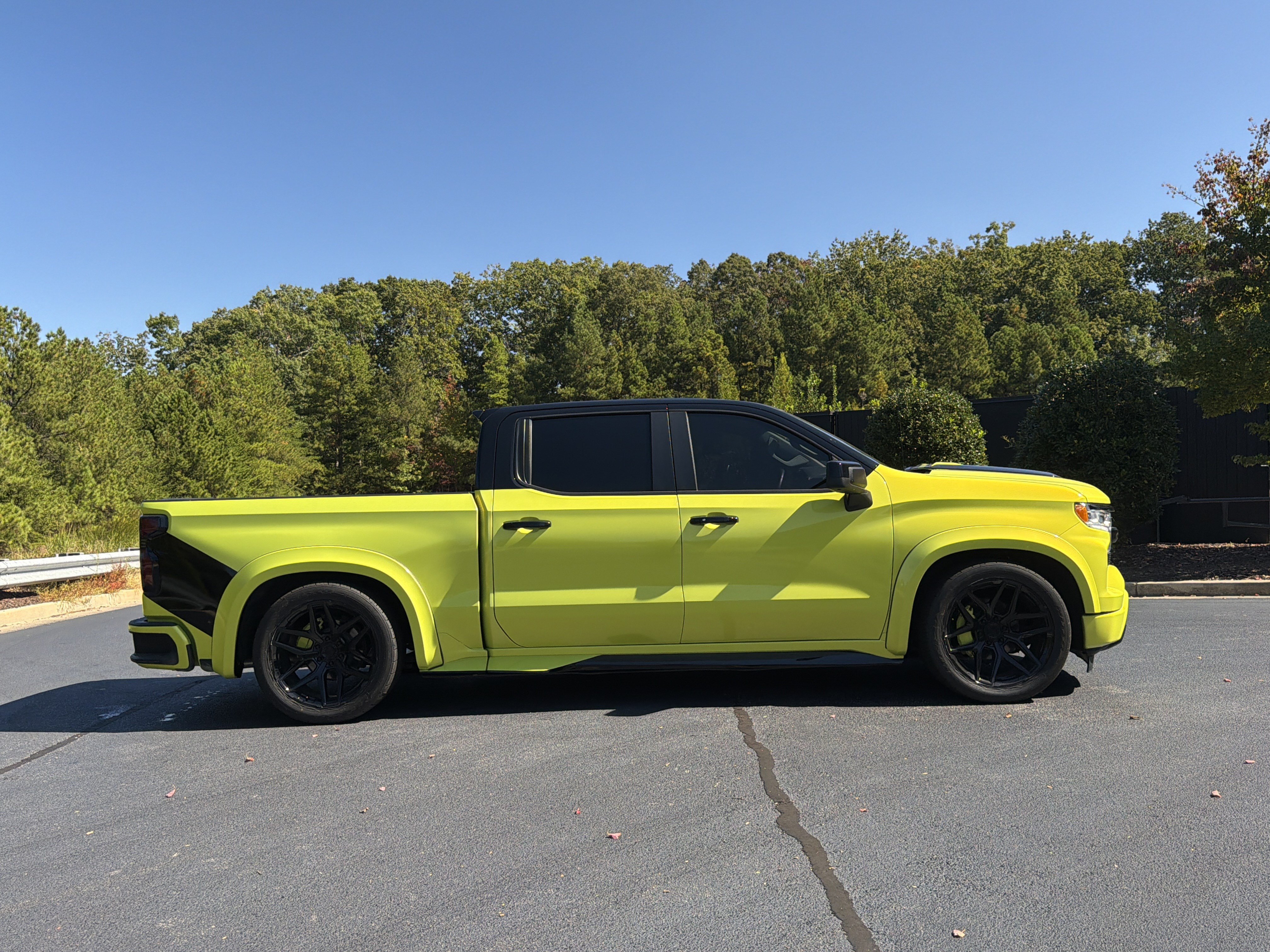 Used 2024 Chevrolet Silverado 1500 RST w/ Convenience Package II AWD/4WD image 6