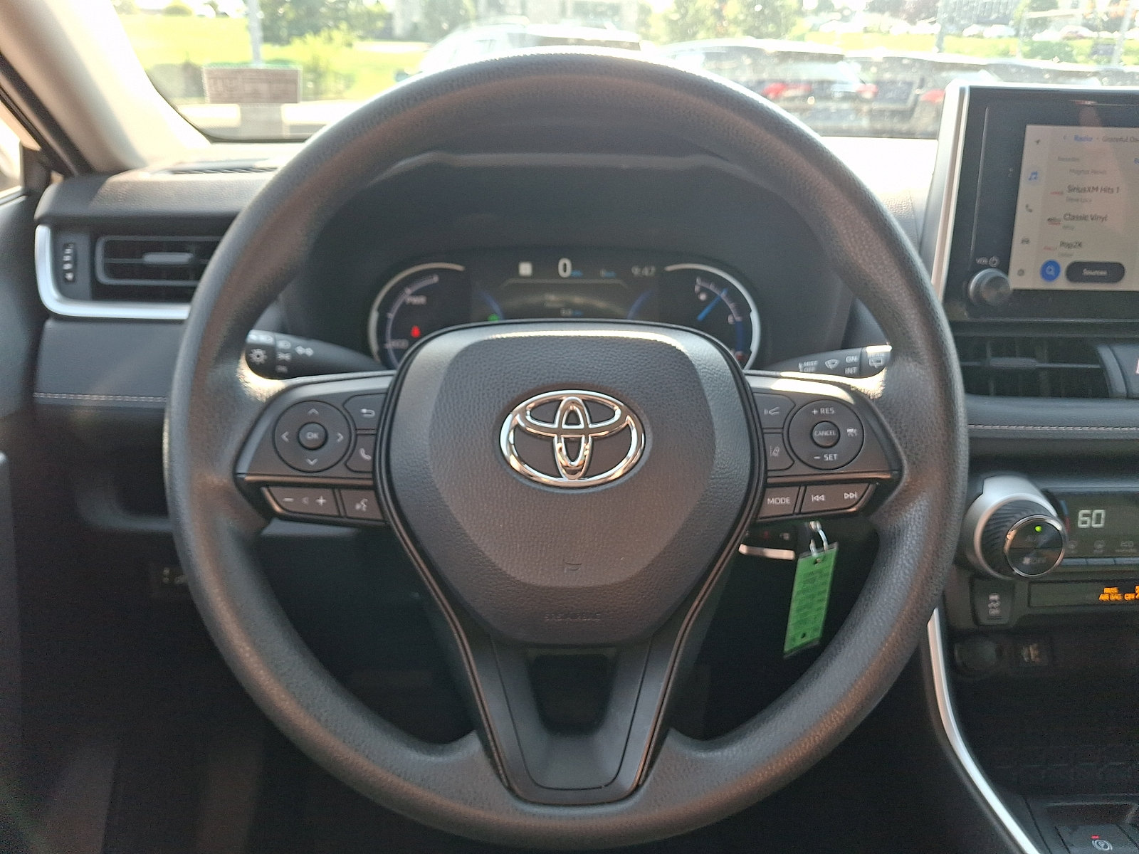 Used 2025 Toyota RAV4 LE AWD/4WD image 19