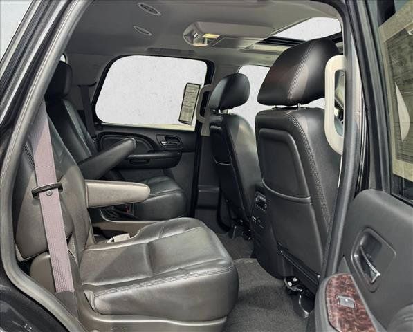 Used 2013 GMC Yukon Denali AWD/4WD image 18