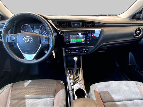 Used 2019 Toyota Corolla LE FWD image 16