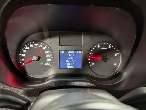 Used 2019 Mercedes-Benz Sprinter 2500 image 36