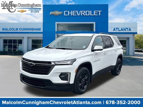 Certified 2023 Chevrolet Traverse LT image 1