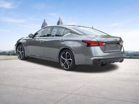 Certified 2025 Nissan Altima 2.5 SR w/ SR Premium Package FWD image 22