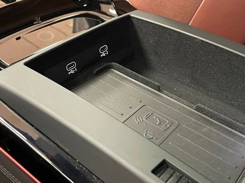 Used 2021 Audi S8 L image 53