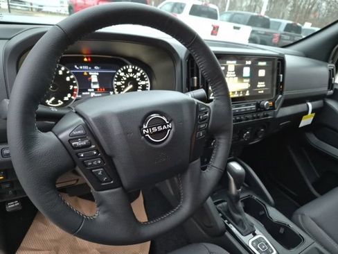 New 2026 Nissan Frontier SV w/ SV Convenience Package image 19