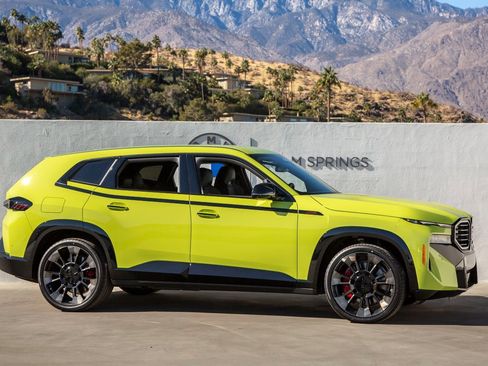 New 2025 BMW XM Label Red image 2