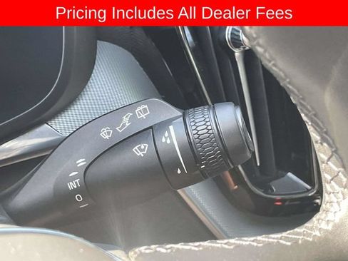 Used 2023 Volvo XC60 B5 Ultimate w/ Climate Package AWD/4WD image 31