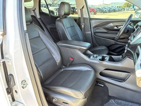 Used 2021 GMC Terrain SLT image 28