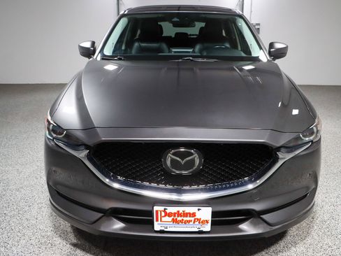 Used 2019 MAZDA CX-5 Touring image 4
