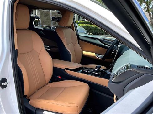 Used 2025 Lexus NX 350 AWD w/ Premium Package image 9