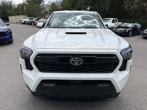Certified 2025 Toyota Tacoma TRD Sport RWD image 6