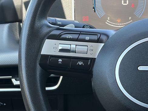 Used 2025 Hyundai Sonata SEL FWD image 17
