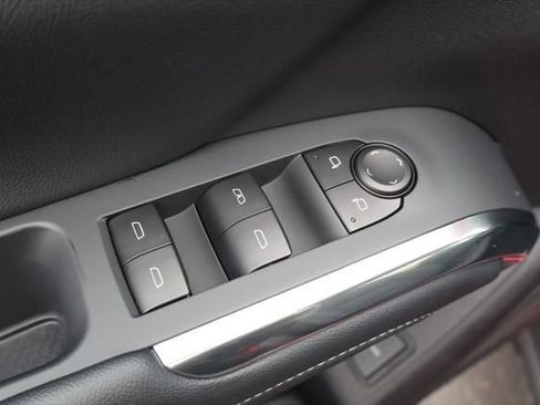 New 2026 Chevrolet Traverse LT w/ Driver Confidence Package image 17