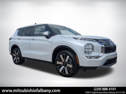 New 2026 Mitsubishi Outlander SE