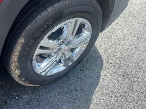 Used 2020 GMC Terrain SLE FWD image 24