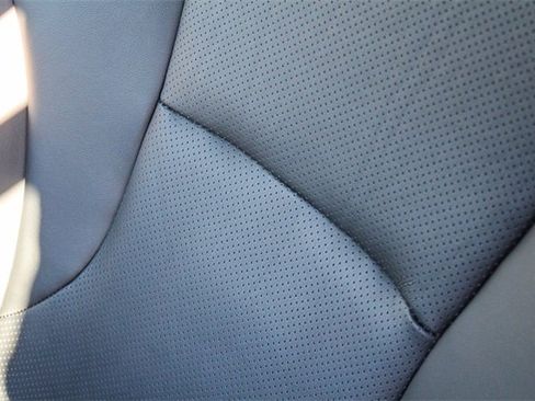 Used 2025 Honda Accord Touring image 37