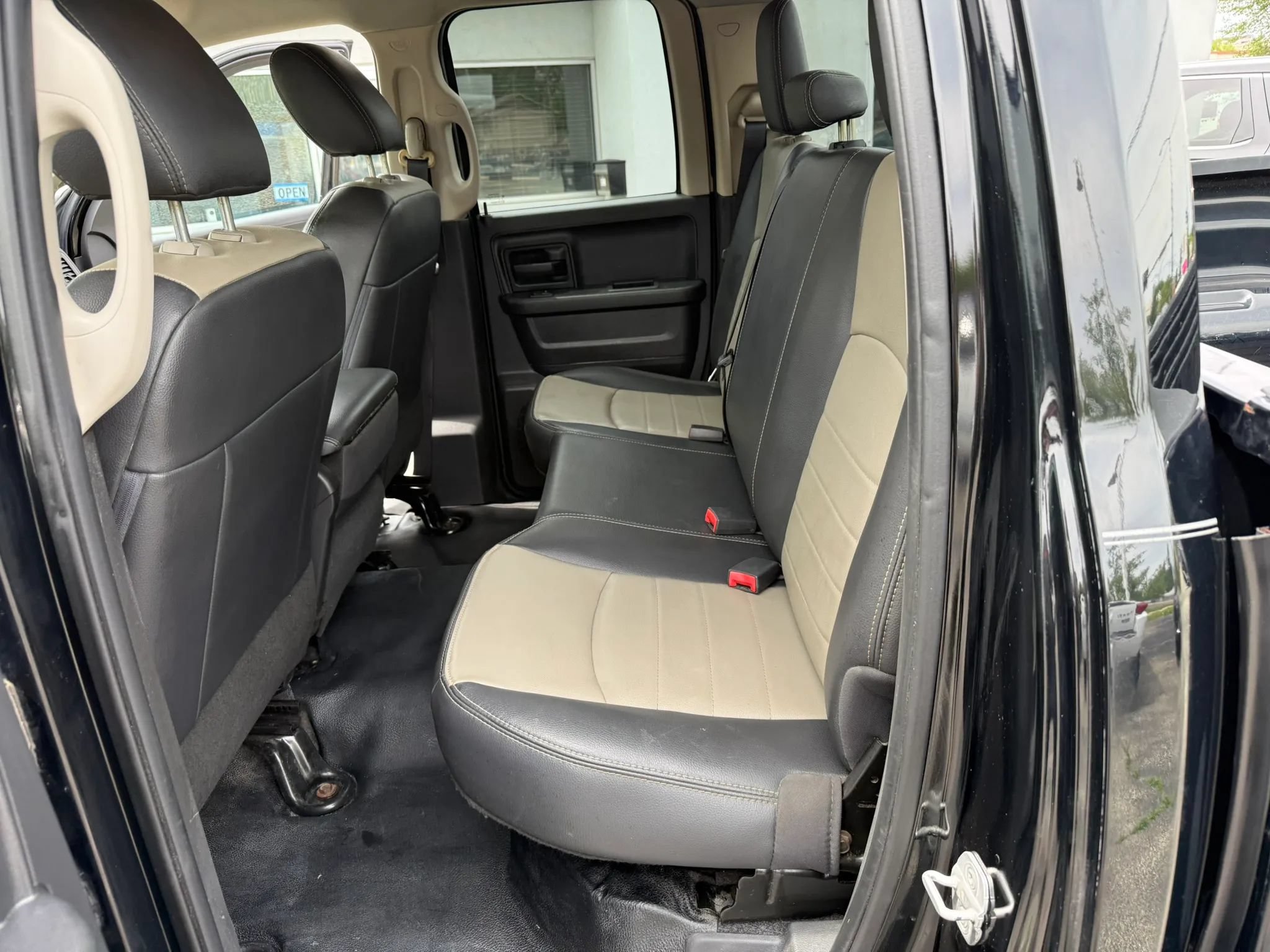 Used 2012 RAM 1500 Tradesman AWD/4WD image 9