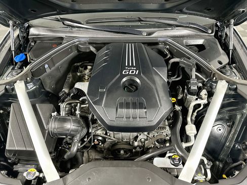 Used 2023 Genesis G70 2.0T AWD/4WD image 32