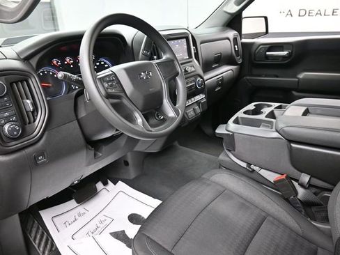 Used 2022 Chevrolet Silverado 1500 Custom Trail Boss image 18