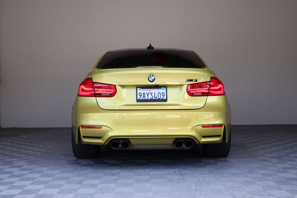 Used 2018 BMW M3 RWD image 13