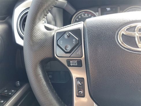 Certified 2022 Toyota Tacoma SR5 image 20