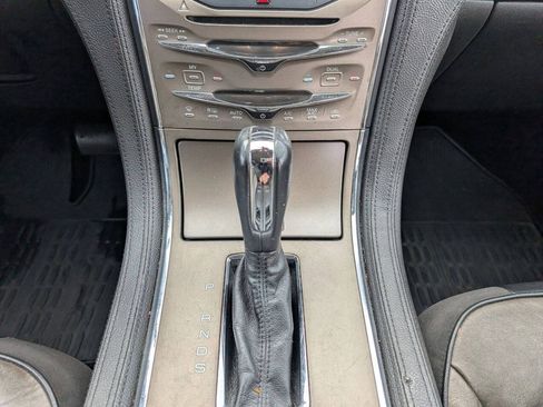 Used 2013 Lincoln MKX FWD image 36
