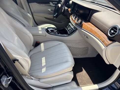 Used 2017 Mercedes-Benz E 300 image 15