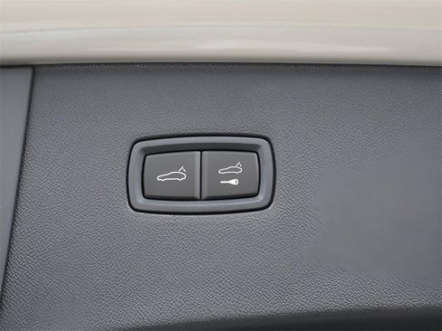 New 2026 Porsche Cayenne Coupe image 18