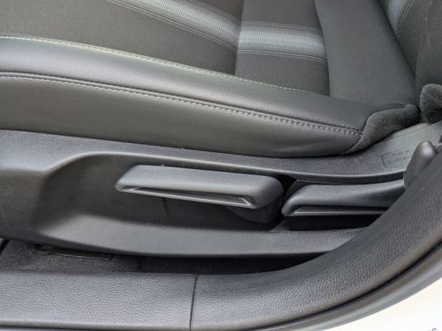 Certified 2025 Honda Civic Sport image 26