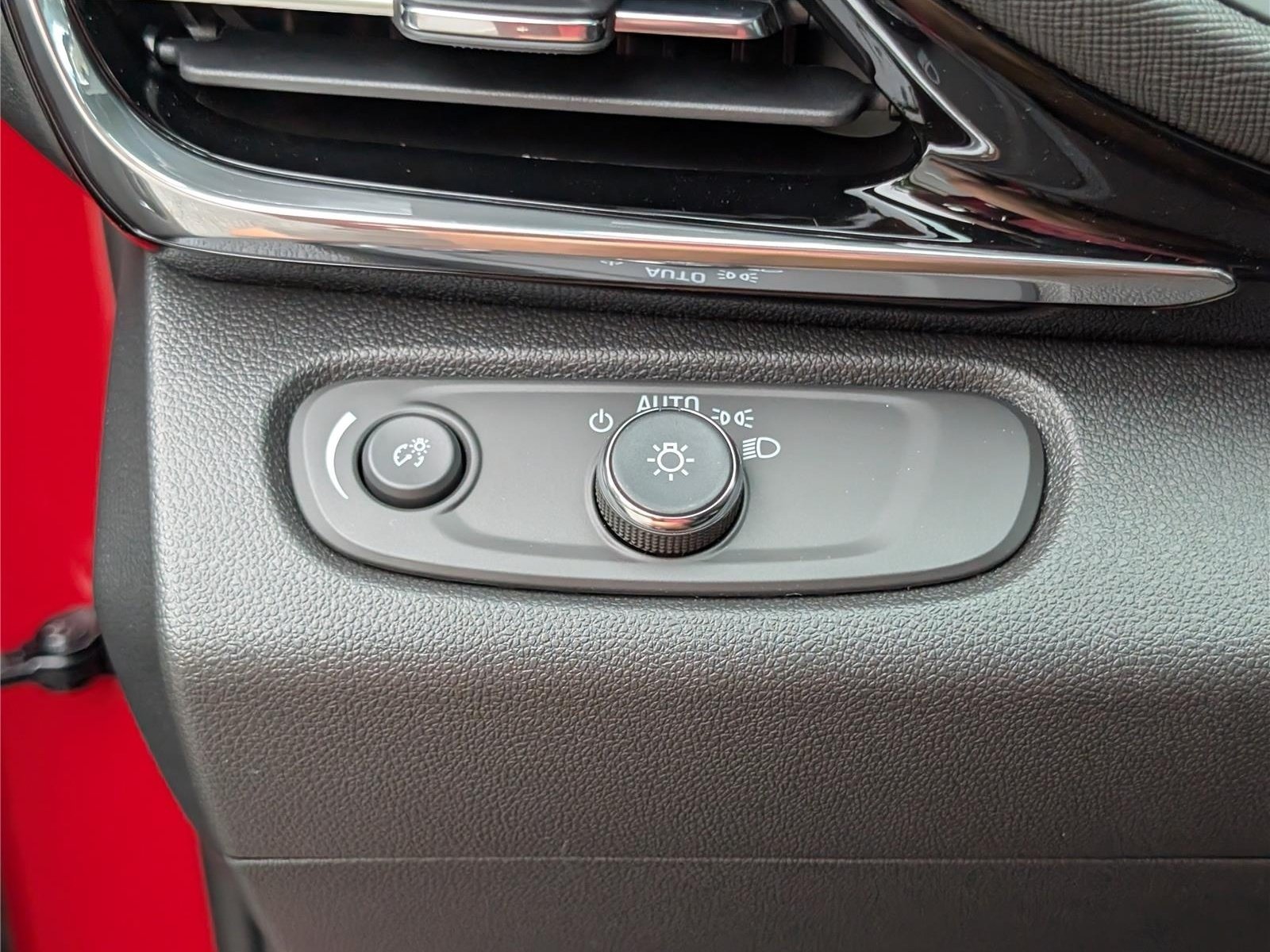 New 2026 Buick Envista Sport Touring w/ Convenience I Package FWD image 18