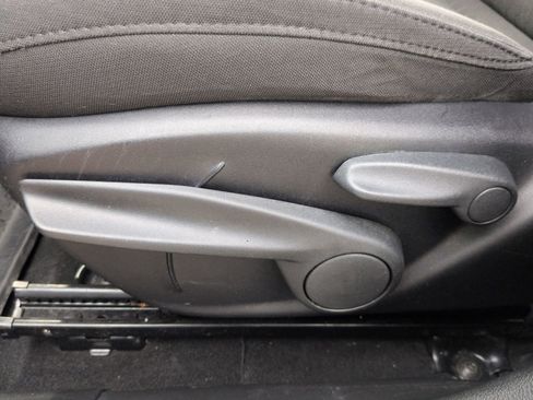 Used 2018 Jeep Compass Sport w/ Cold Weather Group image 20