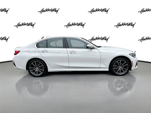 Used 2021 BMW 330i xDrive Sedan w/ Driving Assistance Package image 4