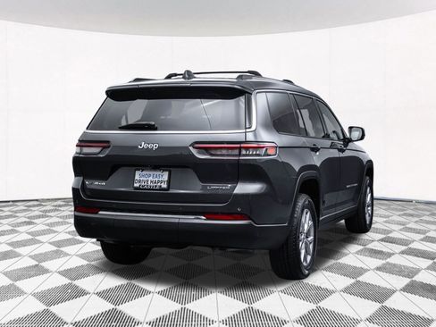 Used 2022 Jeep Grand Cherokee L Limited image 12