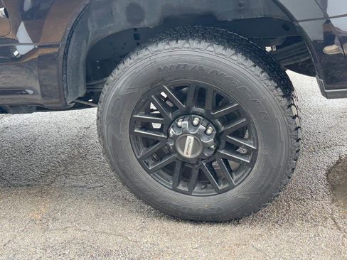 Used 2020 Ford F250 Lariat image 5