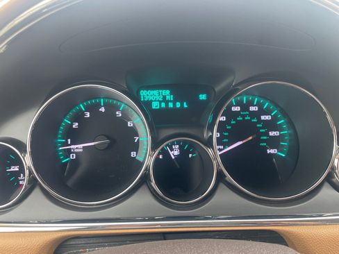 Used 2015 Buick Enclave Leather image 13