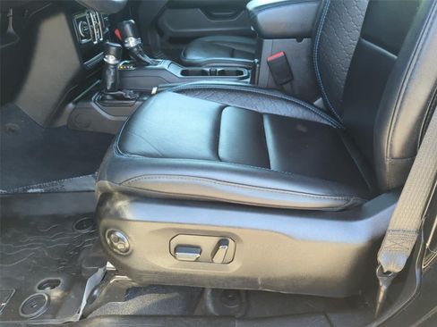 Used 2024 Jeep Wrangler High Altitude AWD/4WD image 14