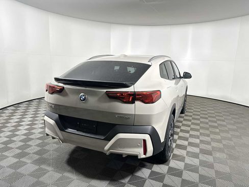 New 2026 BMW X2 xDrive28i w/ Convenience Package image 9