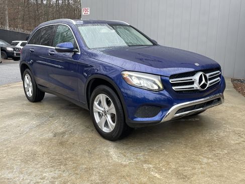 Used 2018 Mercedes-Benz GLC 300 image 4