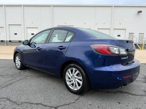 Used 2012 MAZDA MAZDA3 i Touring FWD image 3