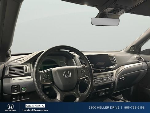 Certified 2024 Honda Passport EX-L image 9